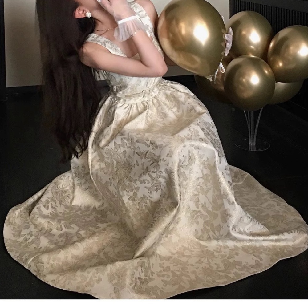 Luxury White Strapless Gold Butterfly Motif Maxi Dress - Picture 13 of 16